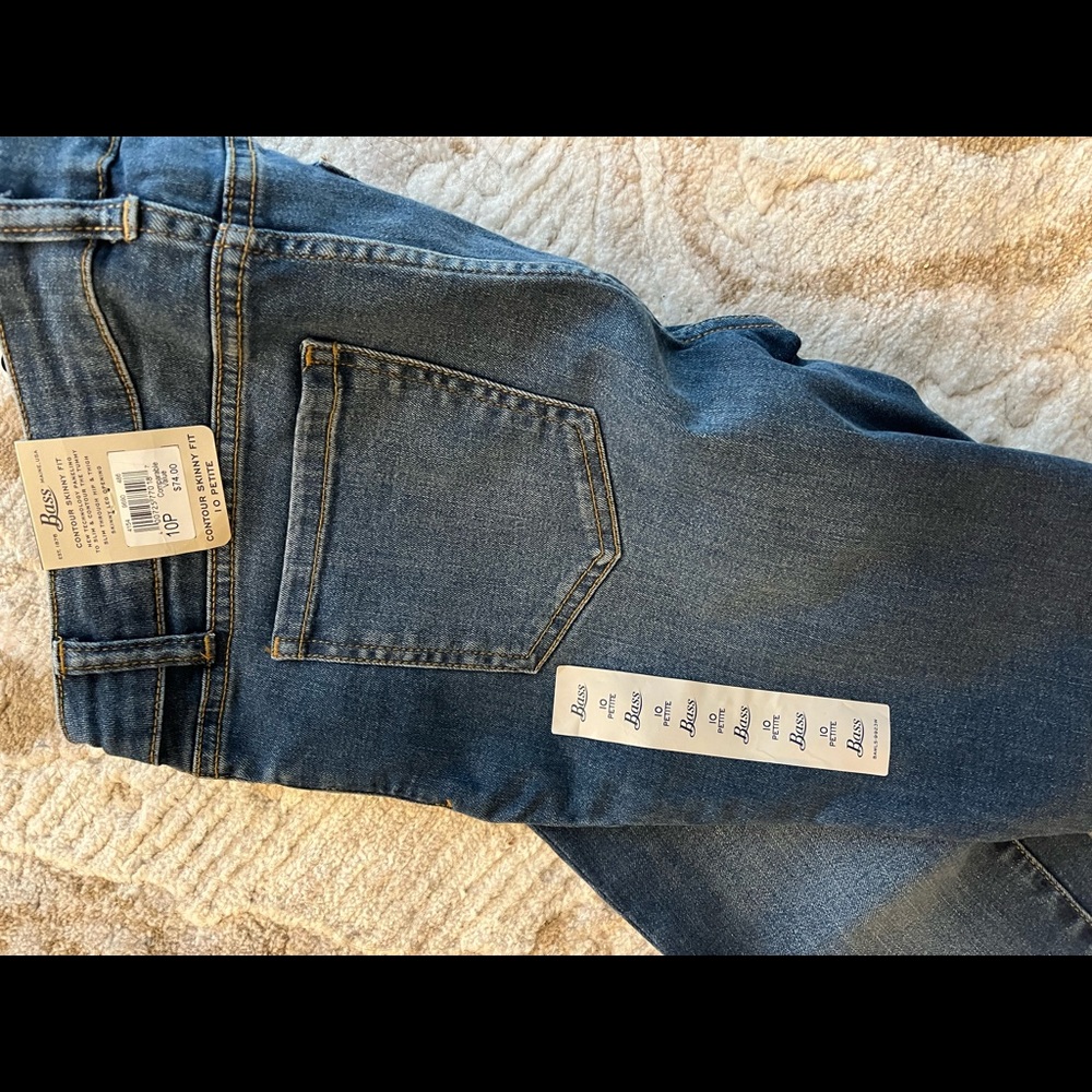 NWT - G H Bass originals Jeans (brand new with tags)